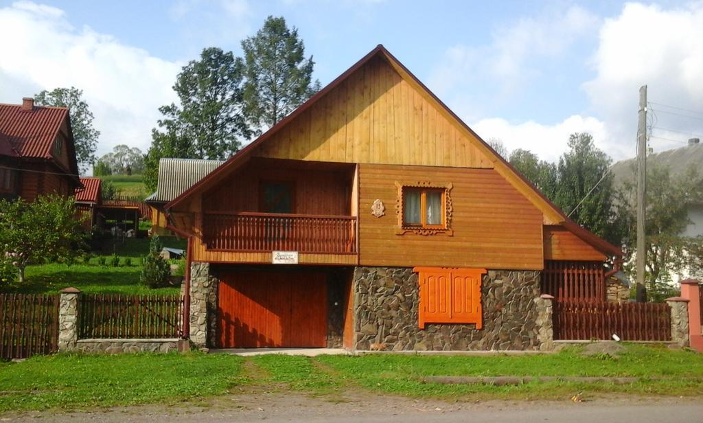 Анастасия Изки Экстерьер фото