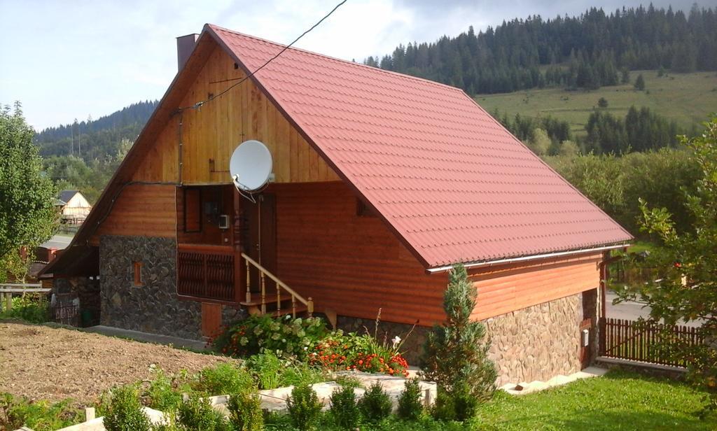 Анастасия Изки Экстерьер фото